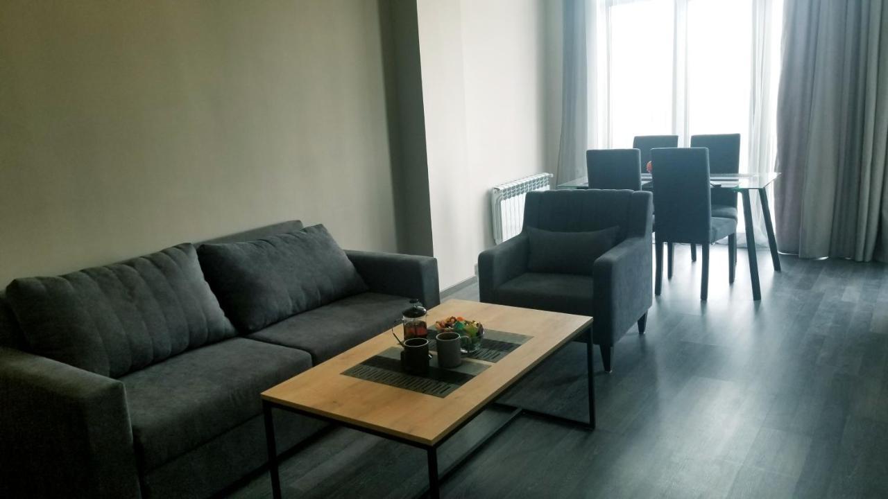 צ'אקאדזור Areg'S House, Warm Apartment In Kechi House מראה חיצוני תמונה
